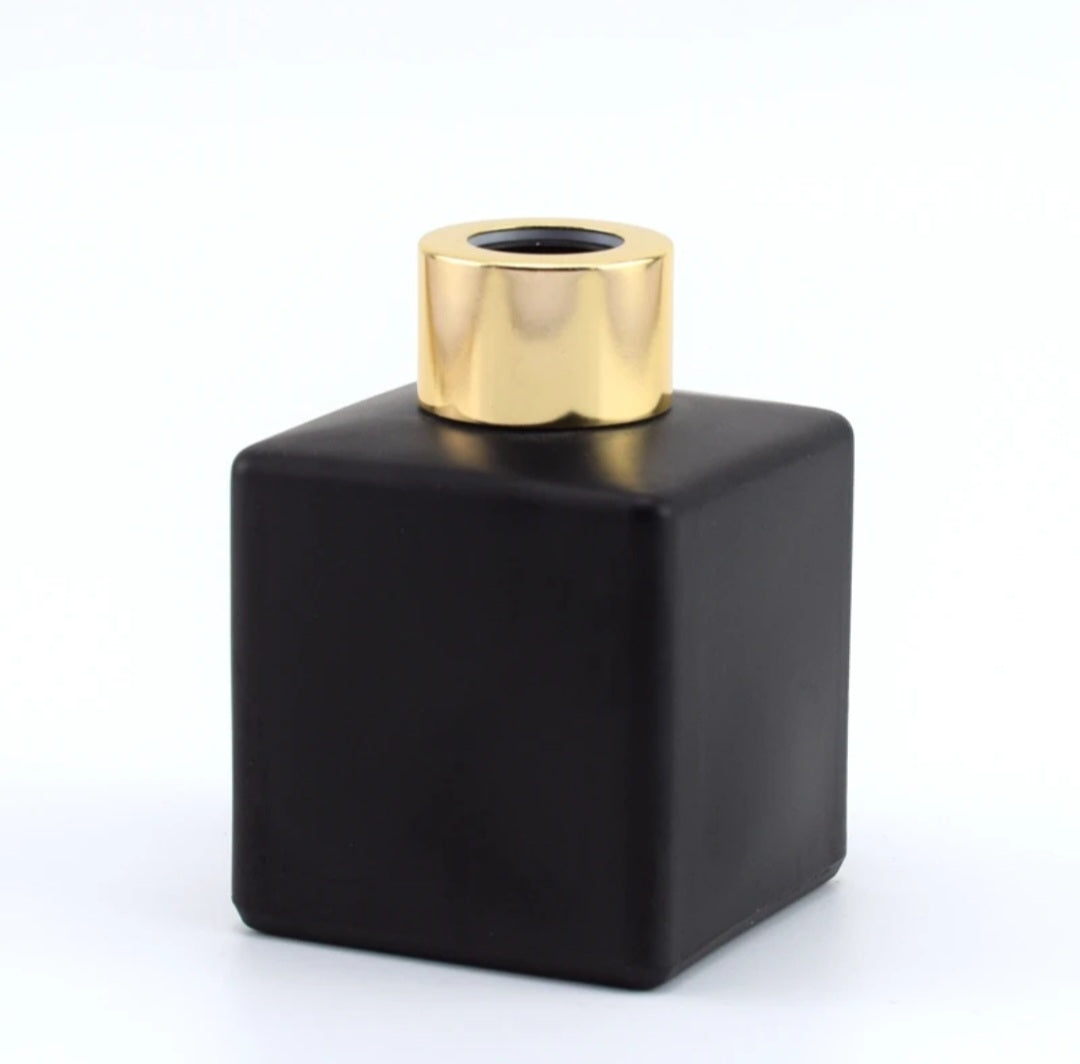 100ml Matte Black Diffuser Jar with Gold Lid