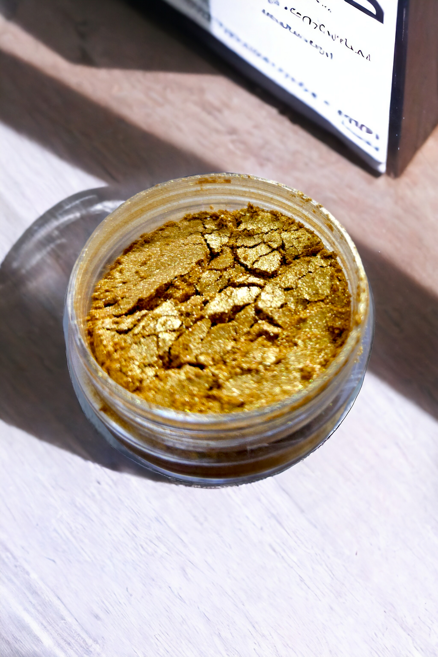 Gold Glitter Mica