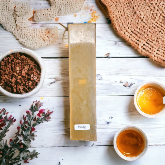 Honey Glycerine Melt and Pour Soap Base 1kg