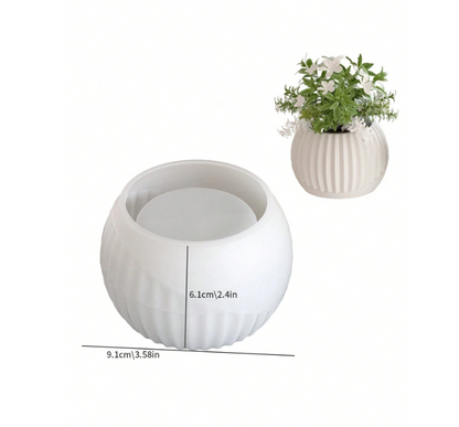 Modern Ribbed Pot Mould